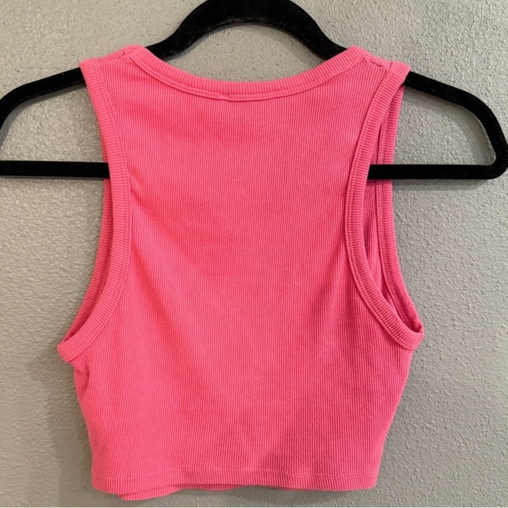 Vibrant Pink Ribbed Crop Top